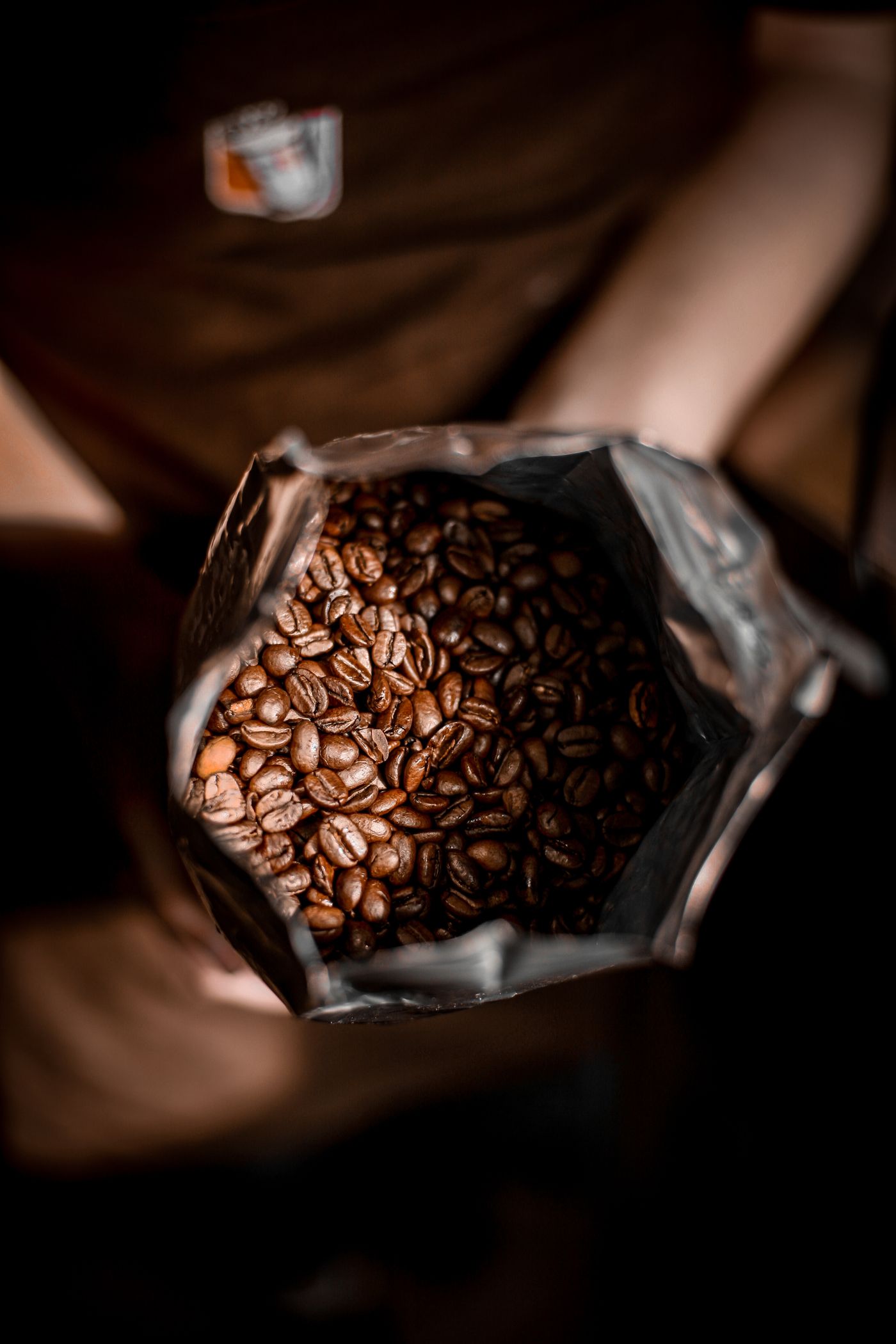 Bolsa abierta de café en grano